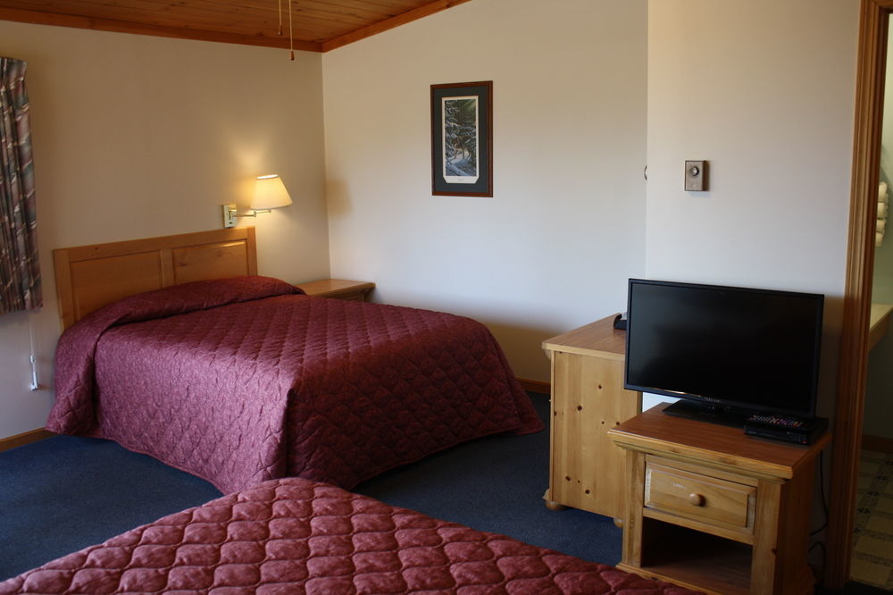 Superior Ridge Resort Motel Schroeder Ngoại thất bức ảnh