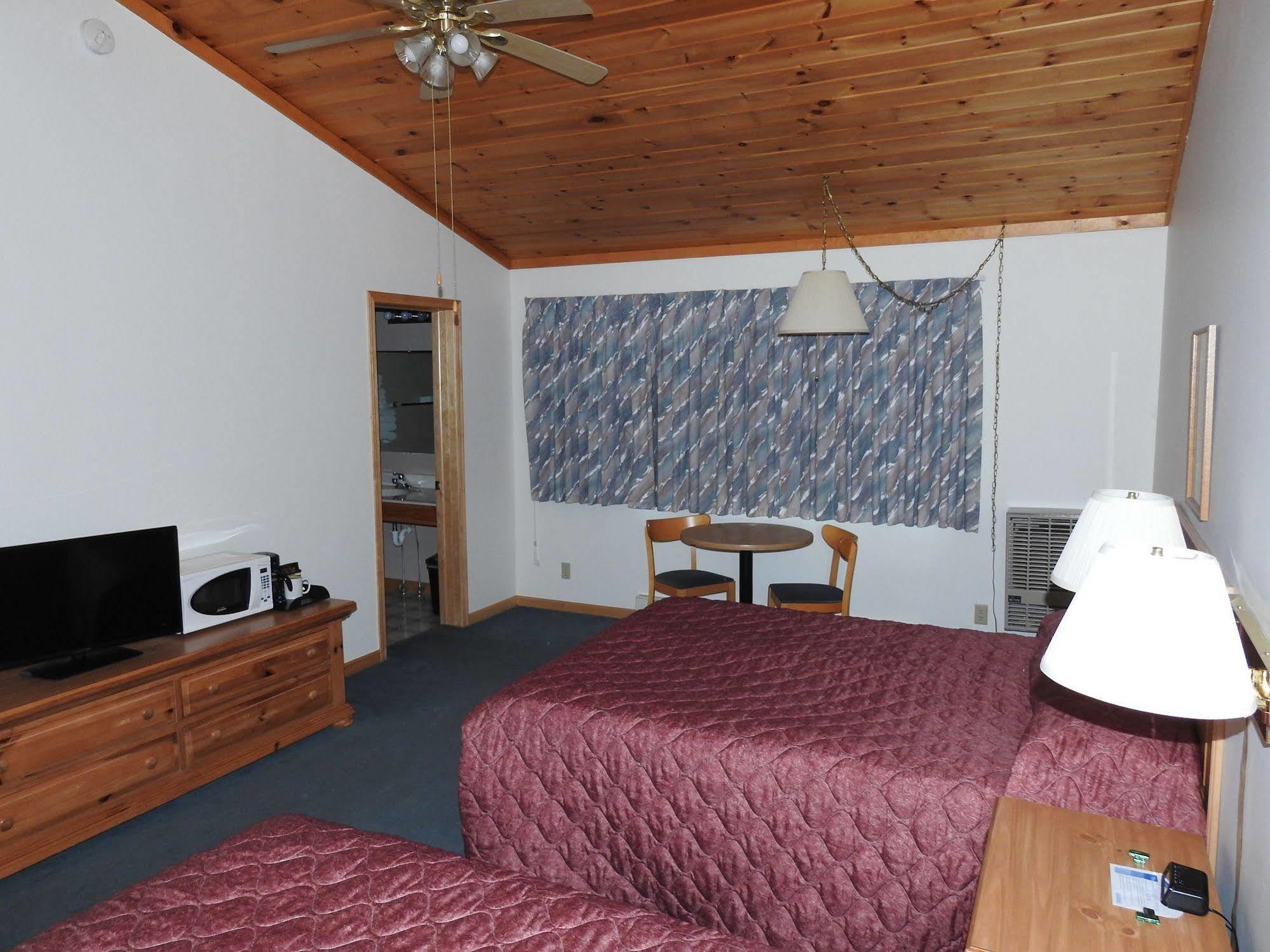 Superior Ridge Resort Motel Schroeder Ngoại thất bức ảnh